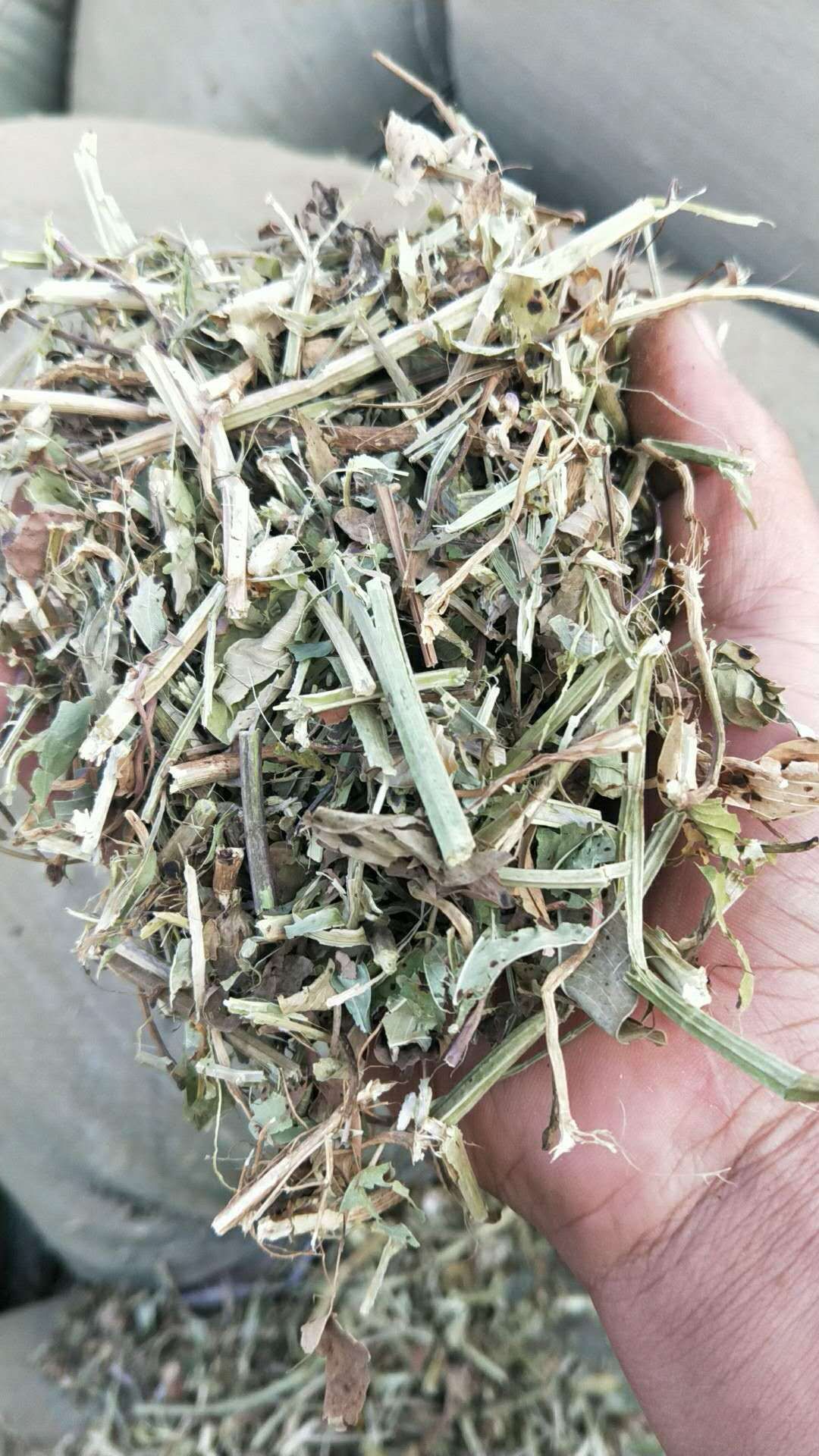 一级花生秧牛羊草，草粉，无土，无膜，无霉变，保证质量