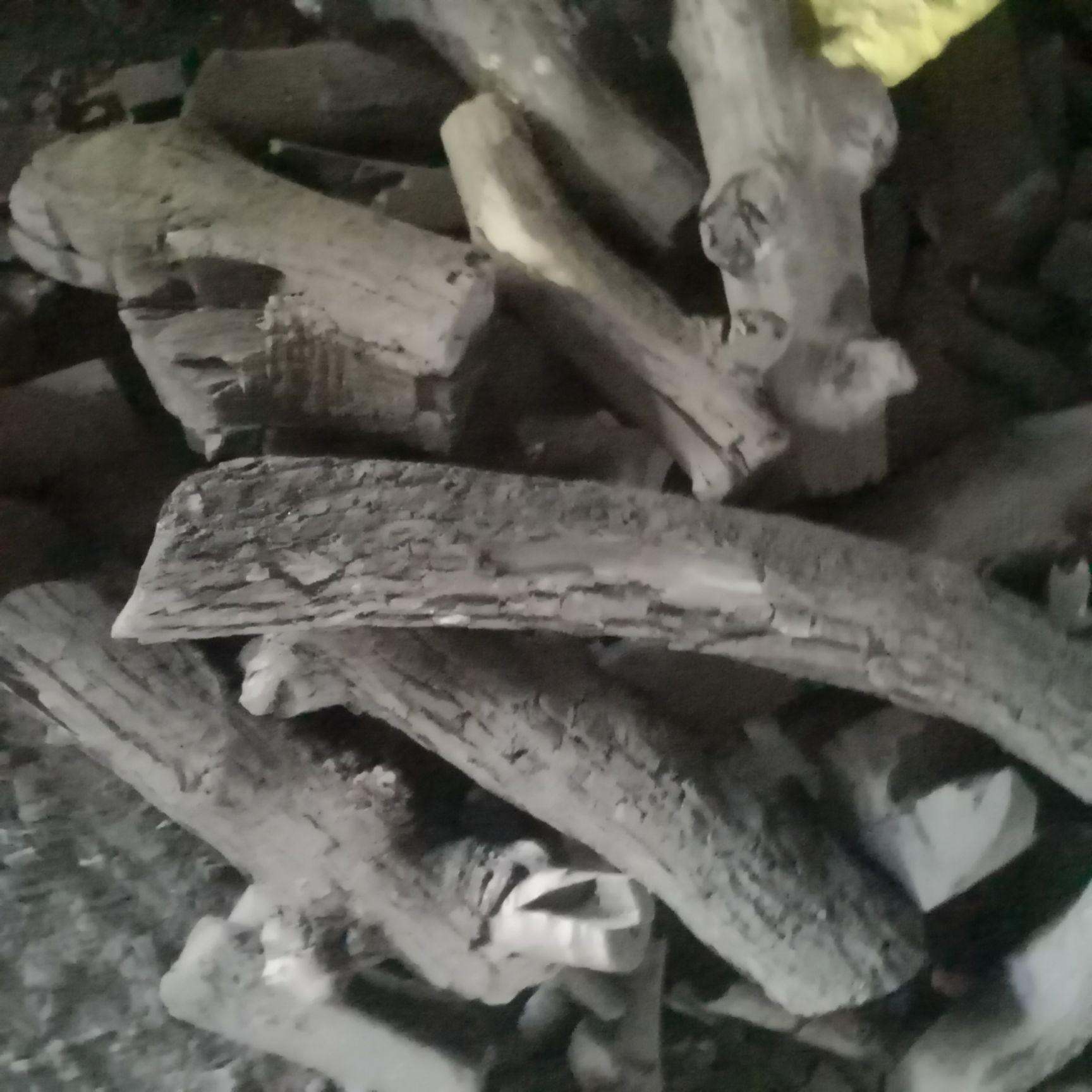 木炭 烧烤木炭  木炭厂家 木炭批发