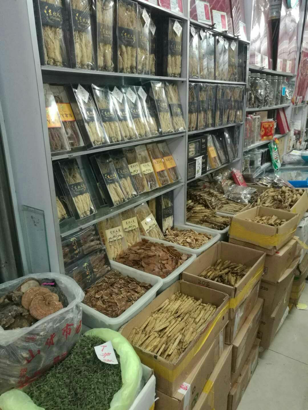 椴树蜜 塑料瓶装 2年以上 