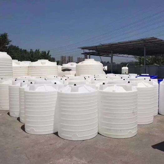重庆市 1吨塑料水箱生产厂家塑料水塔立式塑料水箱