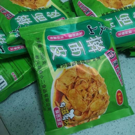 陕西凉皮 秦小二宝鸡岐山擀面皮 西安特产方便速食真空包装带