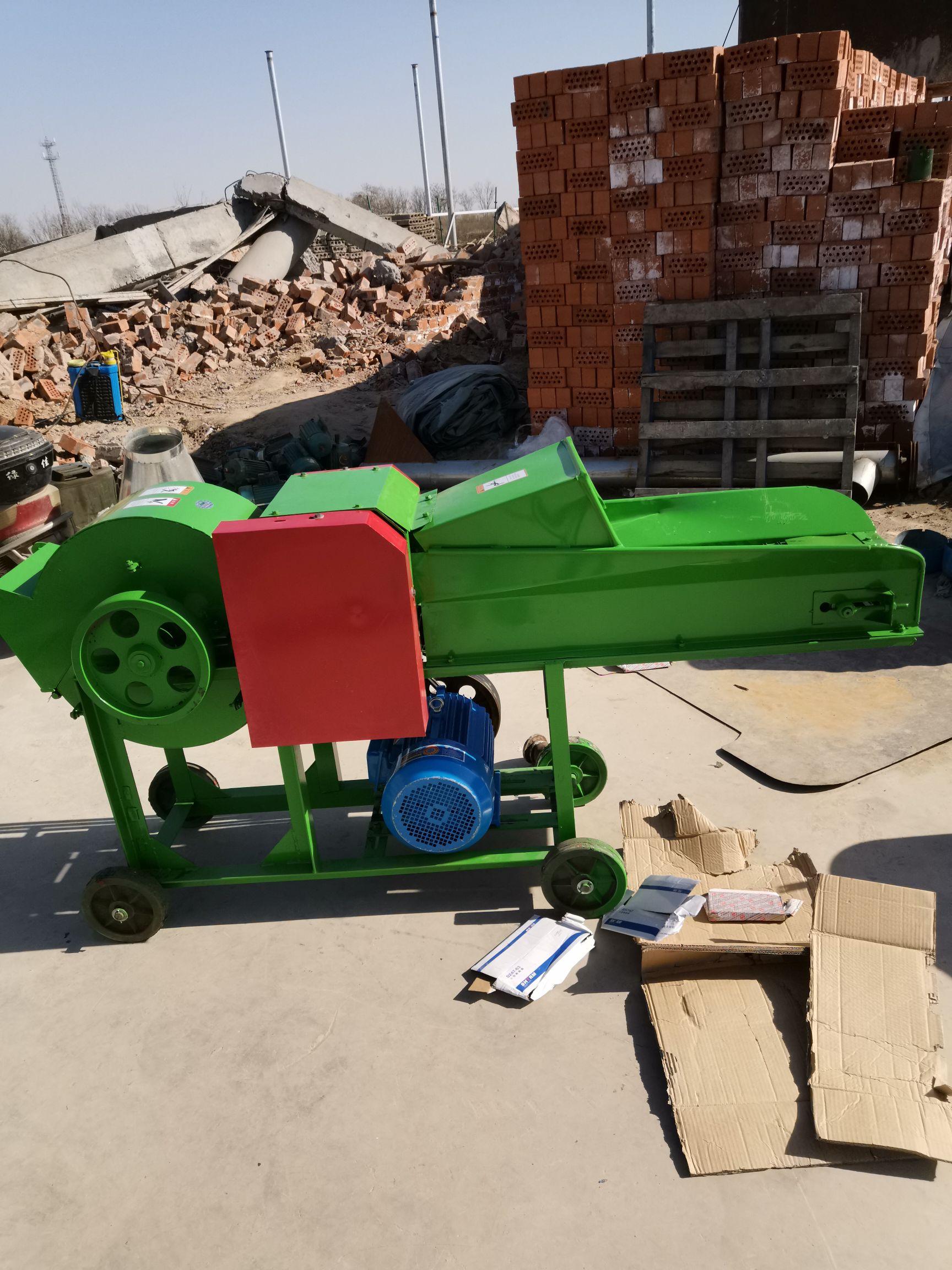 铡草机 铡草粉碎机玉米秸秆饲料碎草机牛羊养殖家用小型一体切草机揉丝机