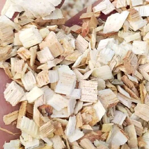 来宾菌肥 大量食用菌木削