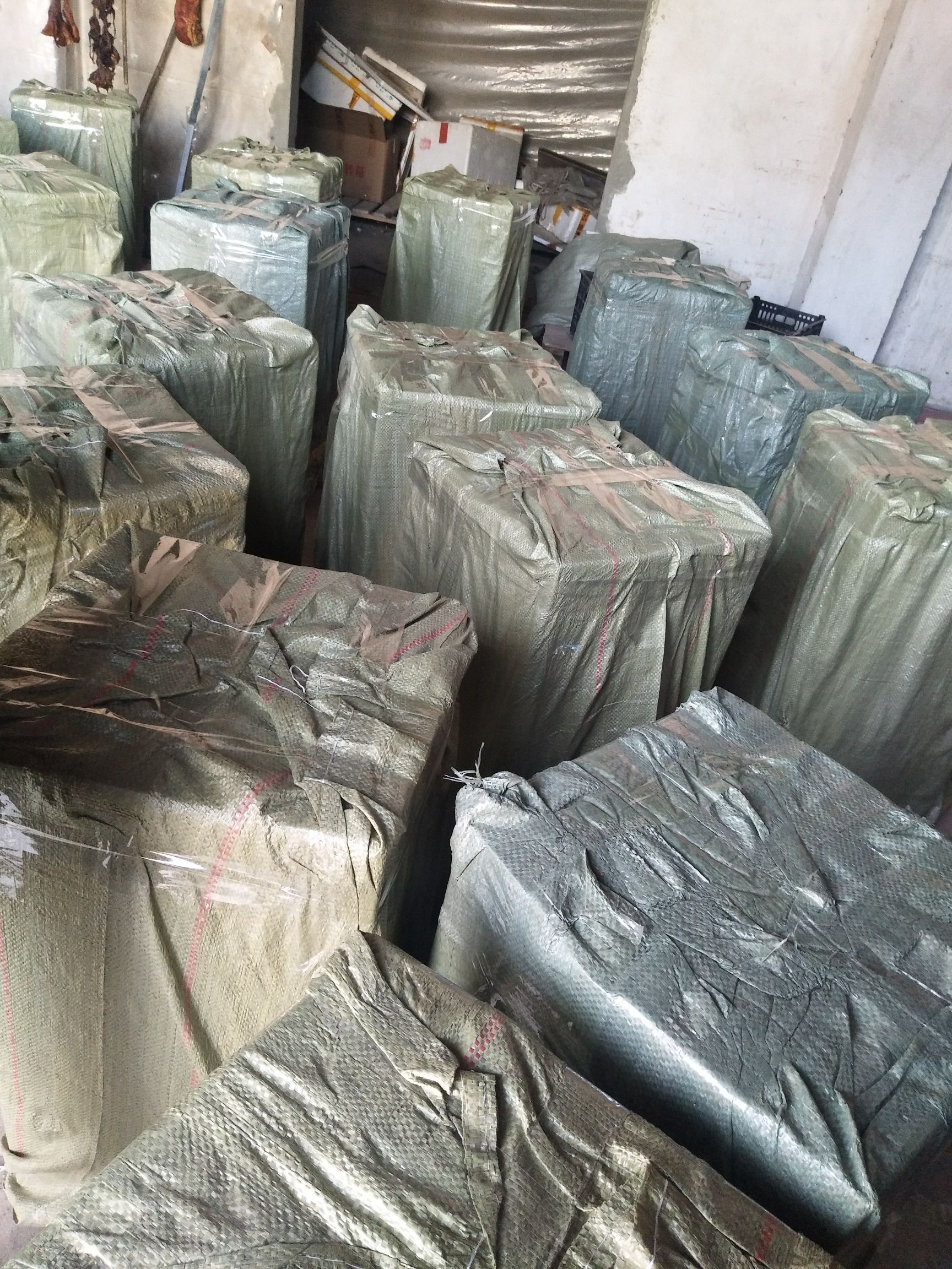  四川特产鸭皮蛋