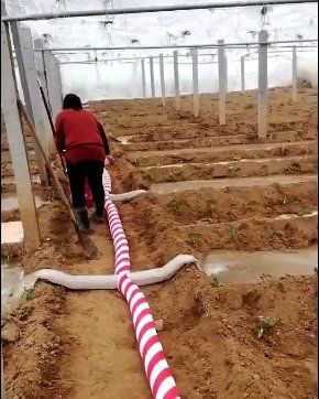 天津 新型浇地用的布水带，布垄沟，它替带传统塑料水袋，结实耐用。