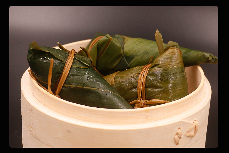 粽子  舌尖上的湘西特色美食——吊角楼腊肉香粽