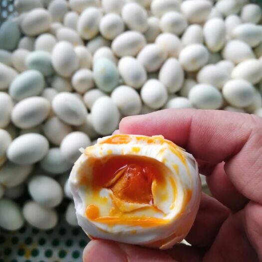 高邮市 正宗高邮湖散养麻鸭蛋，假一罚百