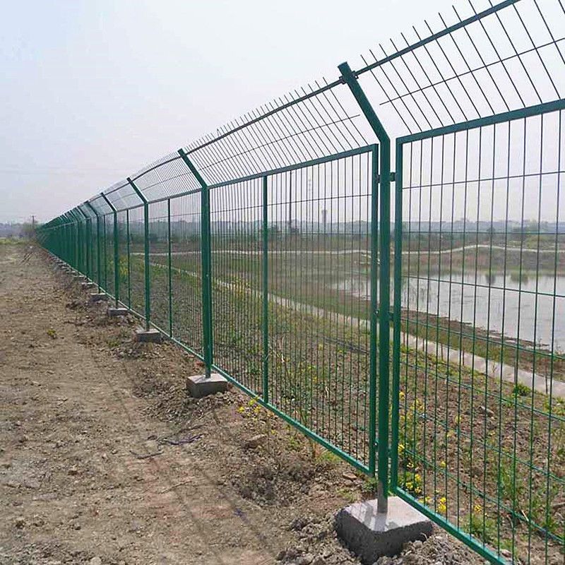 护栏网/ 果木园林 鱼塘围栏 土地 圈羊圈牛围栏 家用围栏网