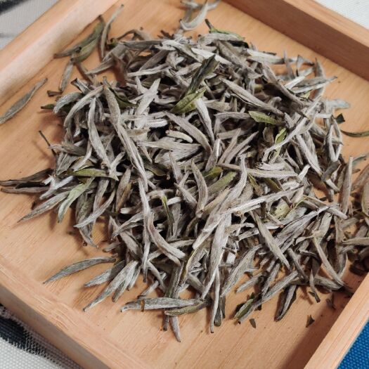 福安市 福鼎白茶    2018年头春白毫银针    华茶二号