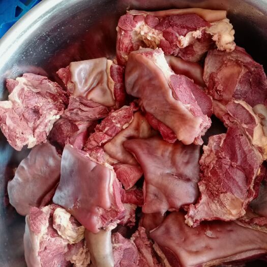 宁津县鲜驴肉  德州大黑驴的产物，带皮五香驴肉，套肠，驴干