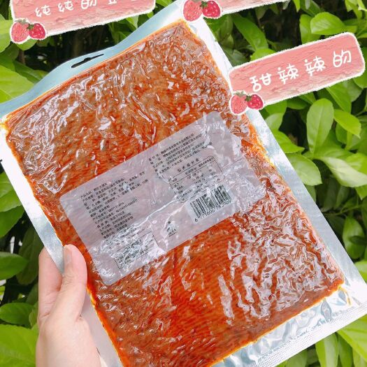 定南县辣条 纯植物油纯黄豆粉 ，纯小麦手工制作   多种类型