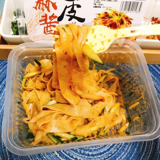 海口凉皮 嗨吃家乐嗨家味哒哒麻酱面皮120g*6盒整箱非油炸宿舍速食