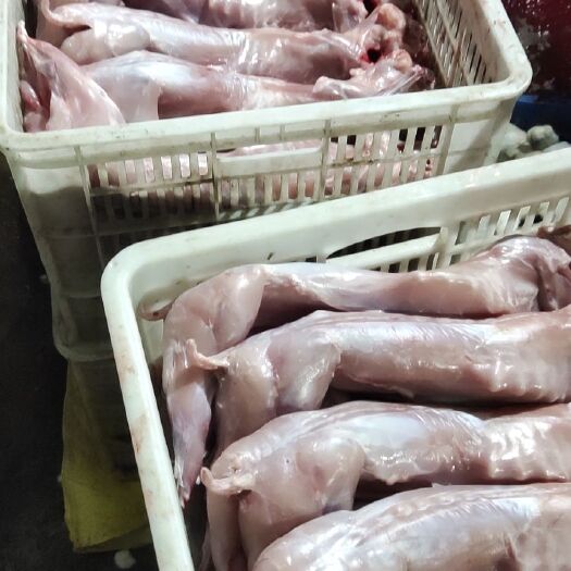 成都 成都养殖基地直供现杀新鲜兔肉带毛脚带头