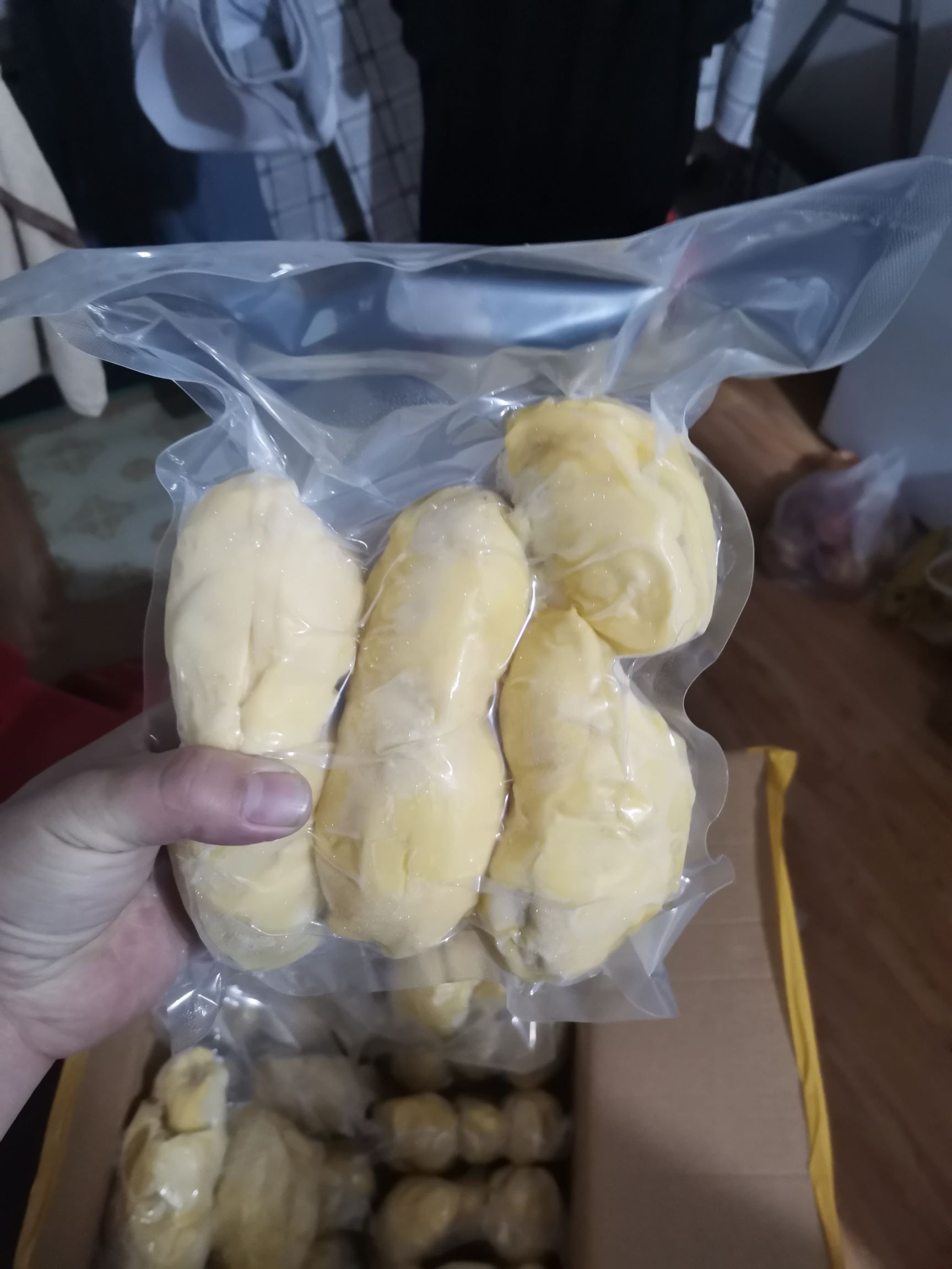 精品榴莲肉