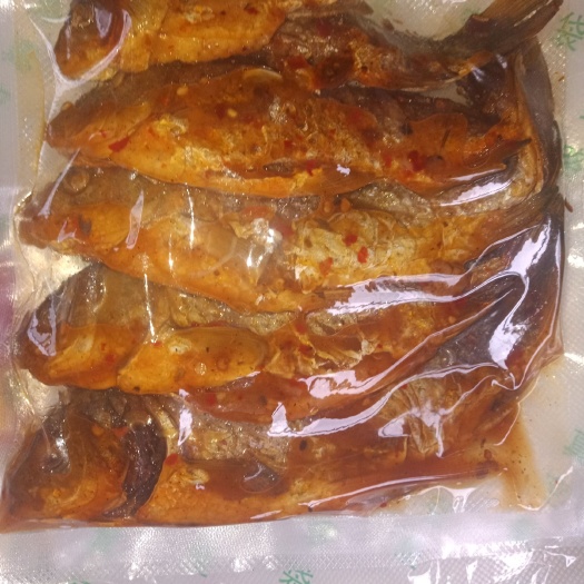 威海香酥鲫鱼