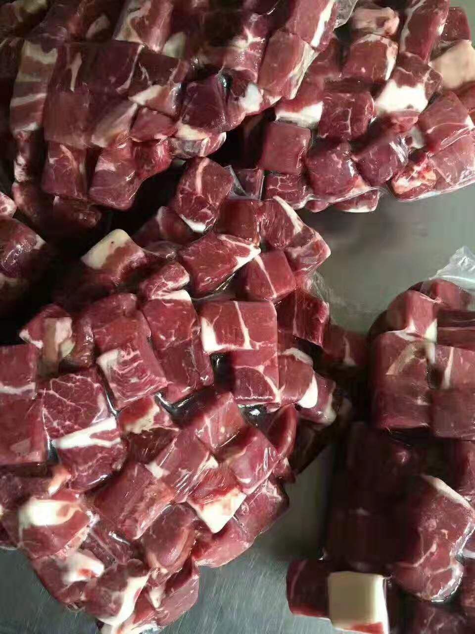 牛肉类  牛肉粒瘦度高，厂家直销，质量保证，适用于餐厅，食堂