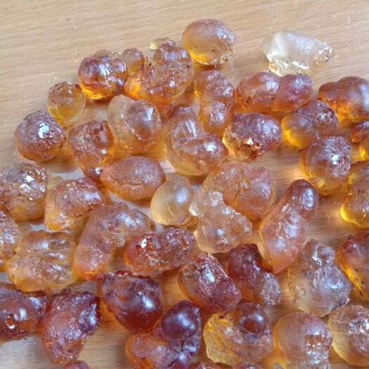 随县食用桃胶  小黄颗粒