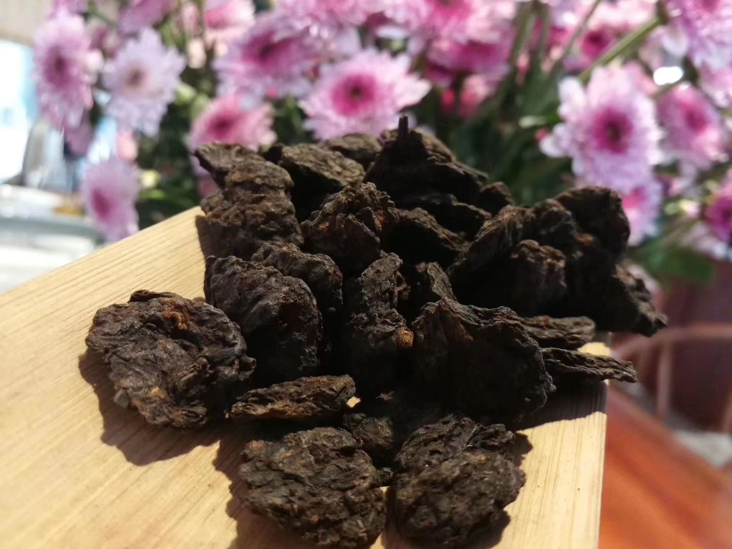 茶化石  碎银子