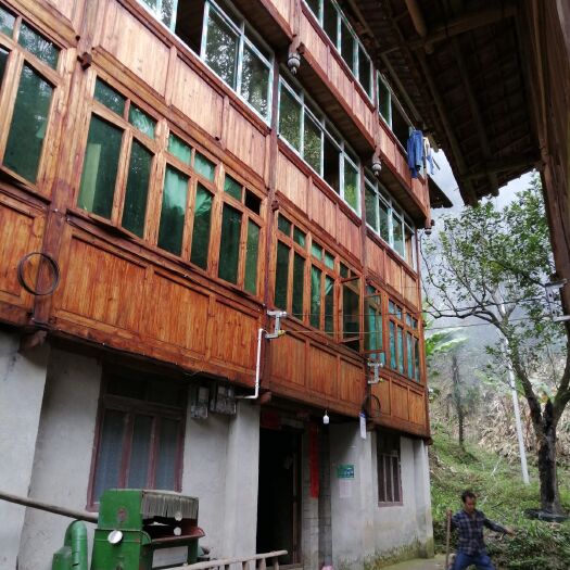 锦屏县住房， 纯杉木结构，纯榫卯结构