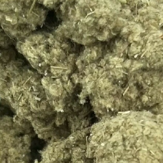 京山市 千亩艾根种植基地，湖北蕲艾 。优质品种。艾绒艾粉艾渣销售。