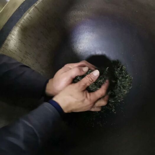 遂川县明前茶 狗牯脑明前新绿茶，农家手工采摘，朴实好味道。明前鲜叶，品质上