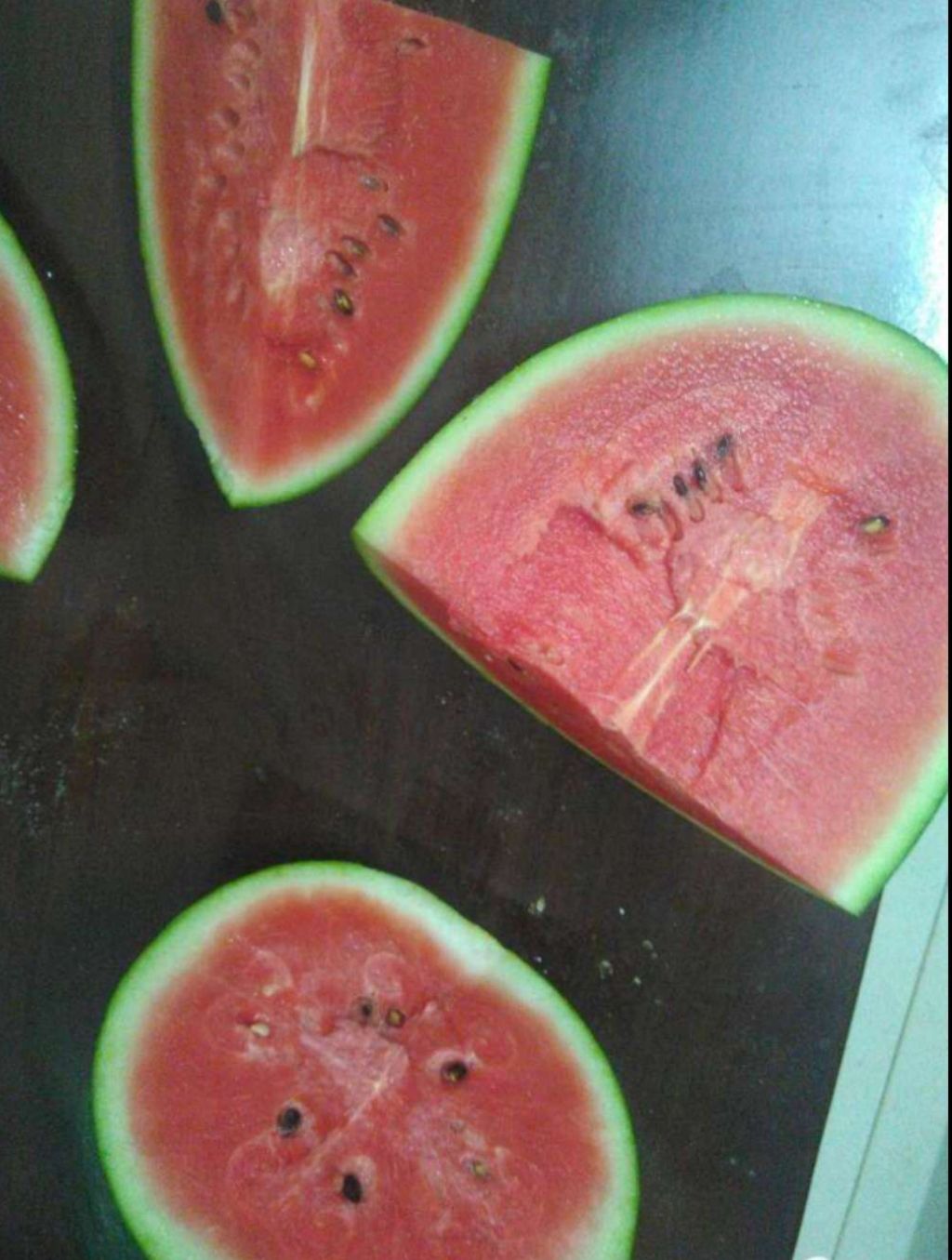 广西黑美人西瓜