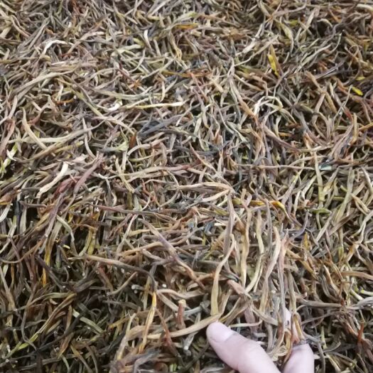 合阳县 自家产的黄花菜和大红袍花椒，无农药，父母亲自晒制。