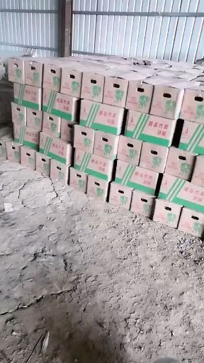 新蔡县 诚信做人，诚实生意。机制木炭