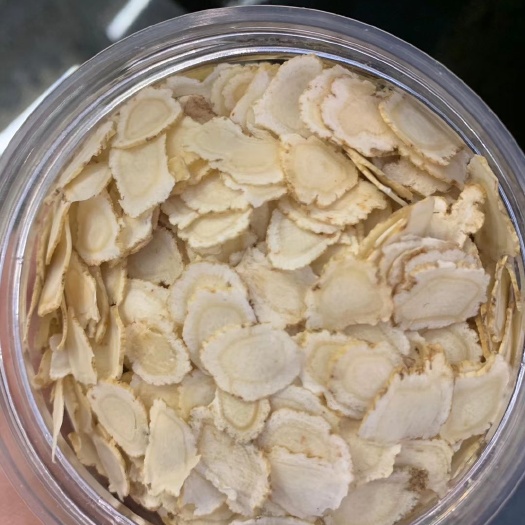 抚松县 1.0足干西洋参片，半斤一瓶，优惠140一瓶