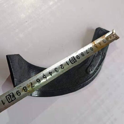 南宫市旋耕机刀片一顶五千亩王245型大型拖拉机农机配件