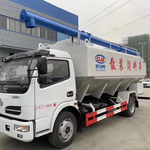 随州禽畜用饲料 12立方多利卡饲料车现车