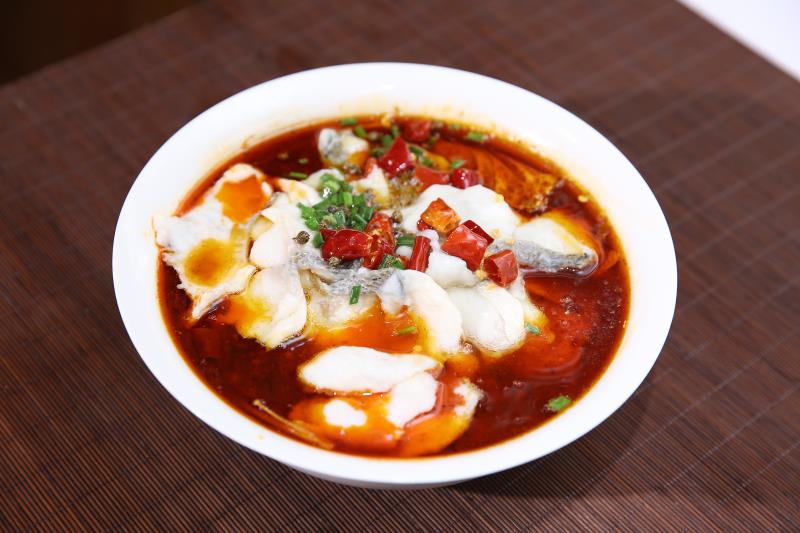 卤鱼 麻辣香鲜水煮鱼，海鲈鱼