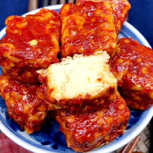 冷水江市 瑶妹麻辣腐乳 香辣下饭菜湖南冷水江风味农家自制霉豆腐
