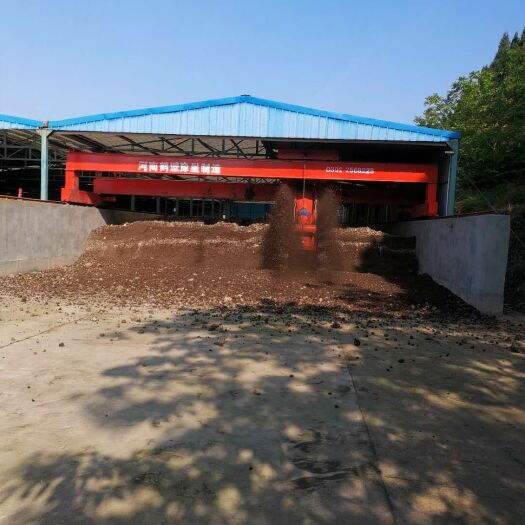 鹤壁肥料翻抛机 大跨度轮盘翻抛机四川遂宁安装就绪