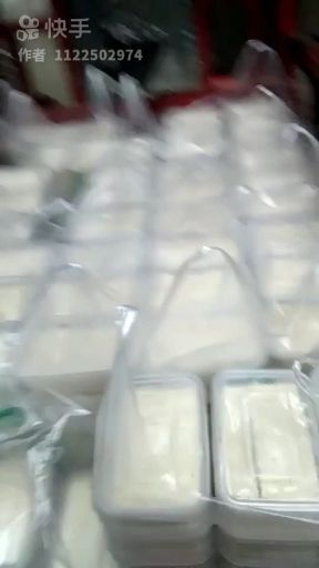 贵阳 贵阳小豆腐是贵阳人的一种特色，路过贵阳不吃小豆腐不算来贵阳。