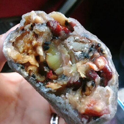 青岛板栗饼 五谷杂粮养生粘豆包，配料板栗芸豆红豆花生大枣黑芝麻
