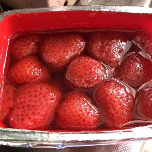 东港市冰点草莓  夏天必备产品 一盒450克 夏天必备产品