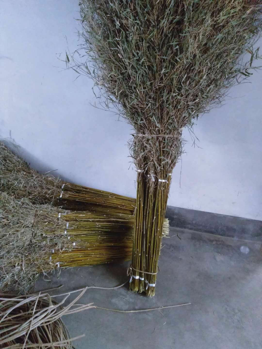 扫把簸箕 扫把  夏季收粮食扫小麦