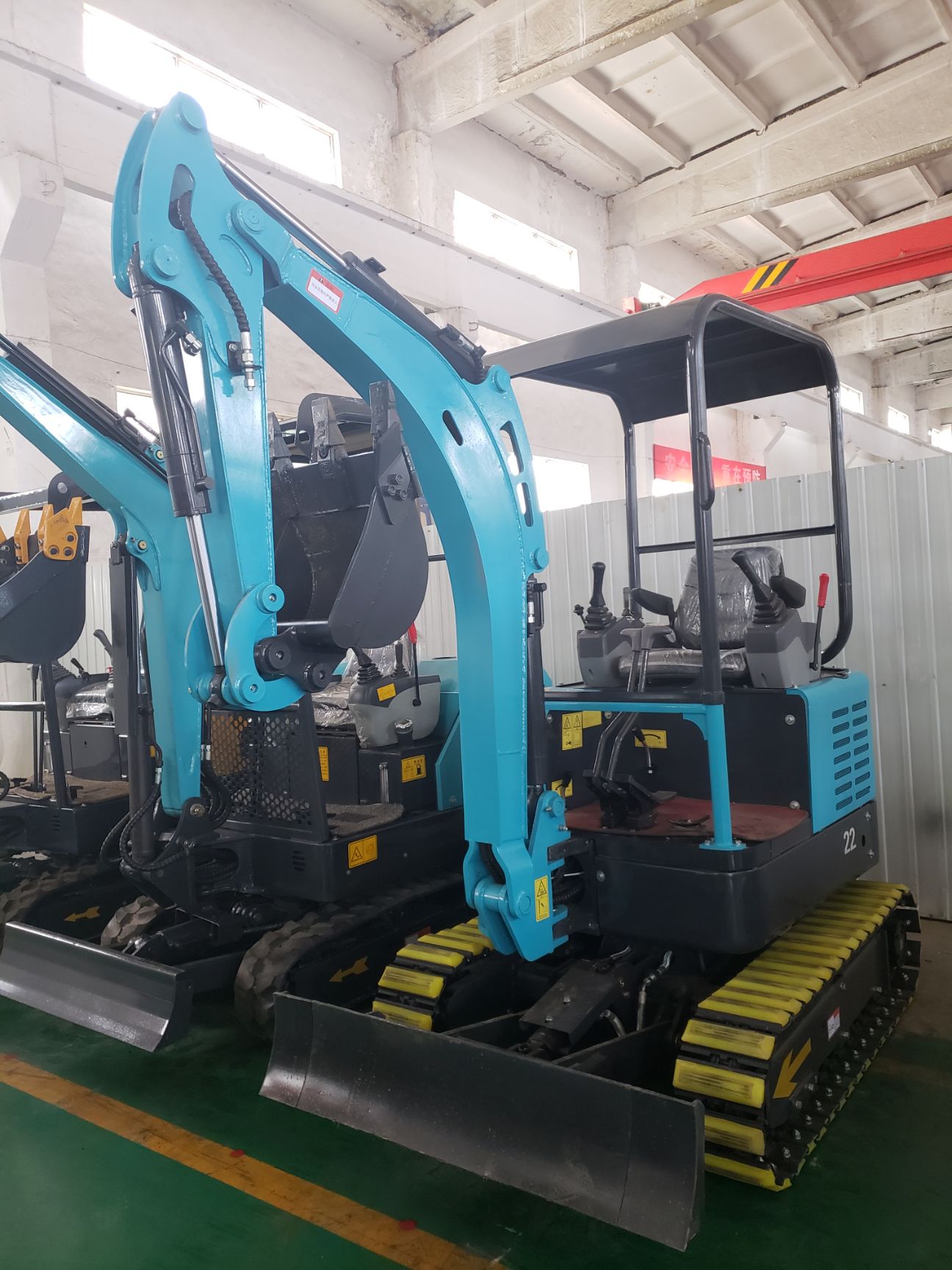  小型挖掘机履带挖掘机农用工程专用挖掘机