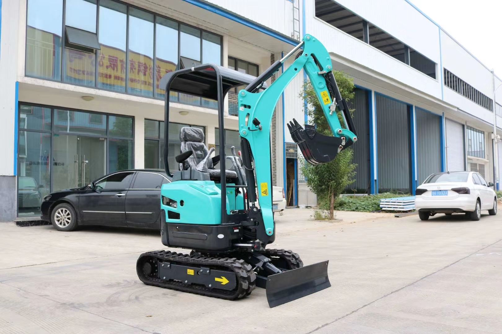  小型挖掘机履带挖掘机农用工程专用挖掘机