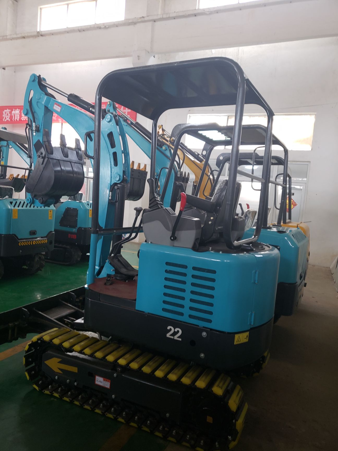  小型挖掘机履带挖掘机农用工程专用挖掘机