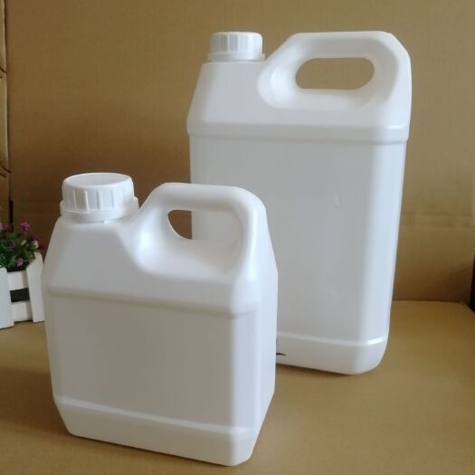 沧县农药桶 装农药的塑料瓶，