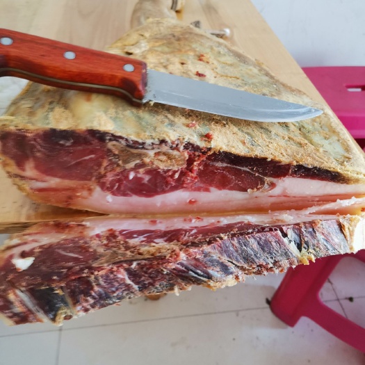 宣威市宣威火腿 宣威乡村农家火腿