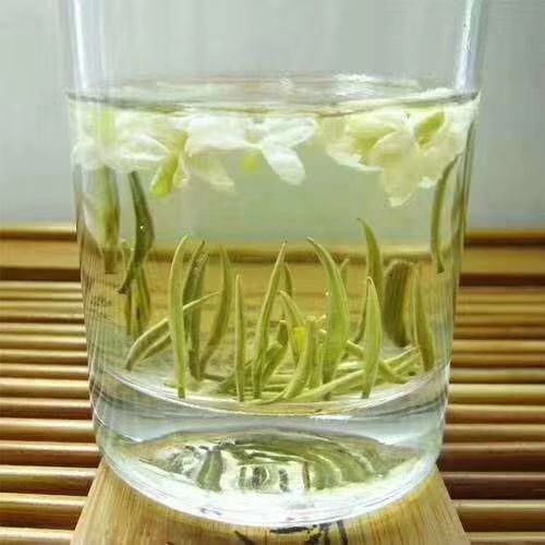 夹江县竹叶青茶 峨眉高山茶，竹叶青明前茶