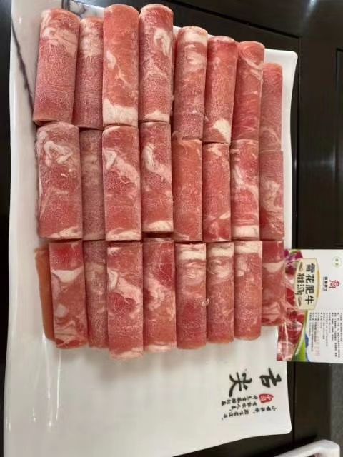 雪花牛肉 雪花肥牛不散不碎瘦度高