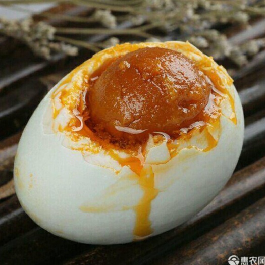 桓台县咸鸭蛋 老配方水腌鸭蛋，个大味美