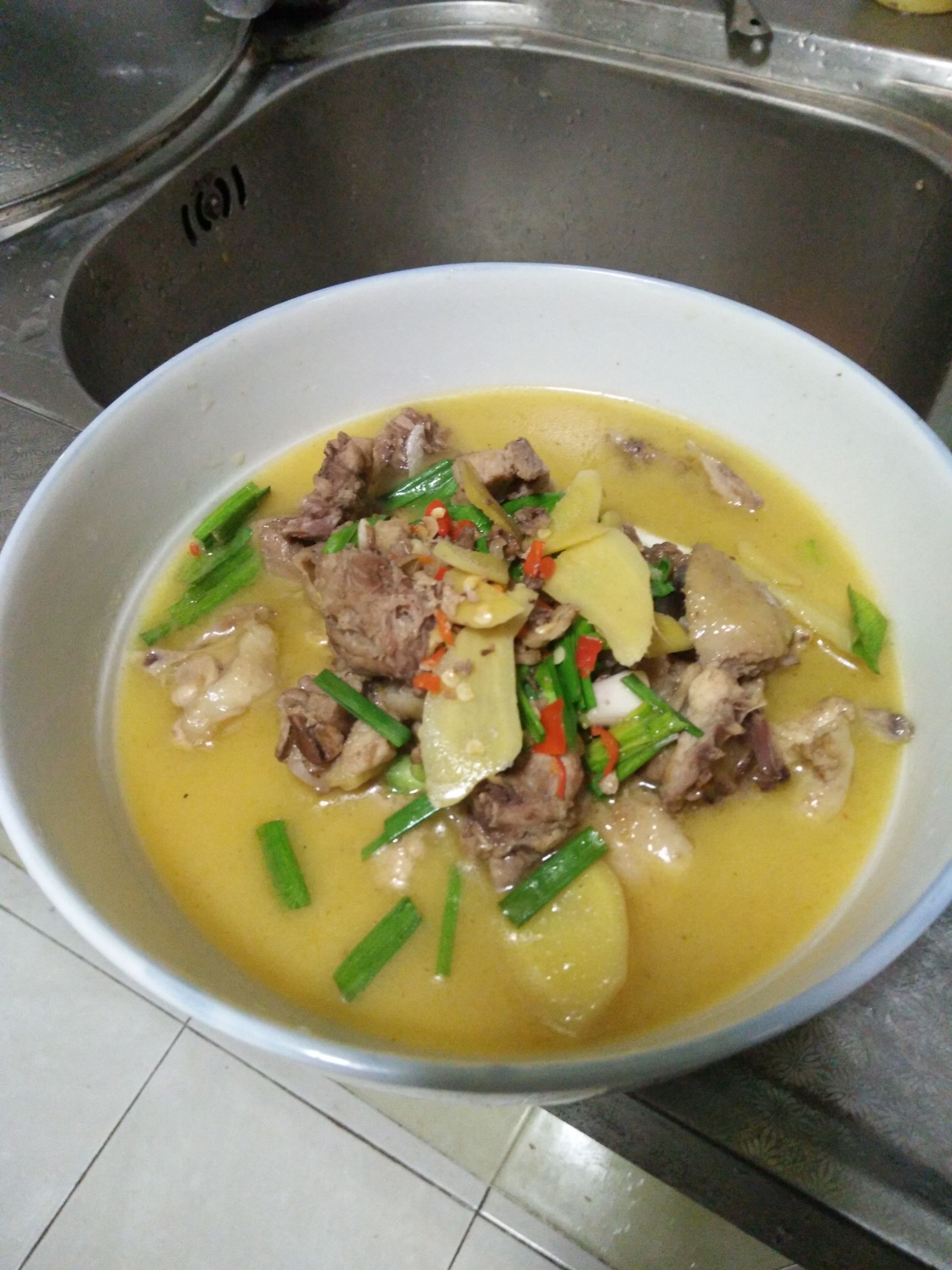 土鸡  长期批发杂粮散养老母鸡