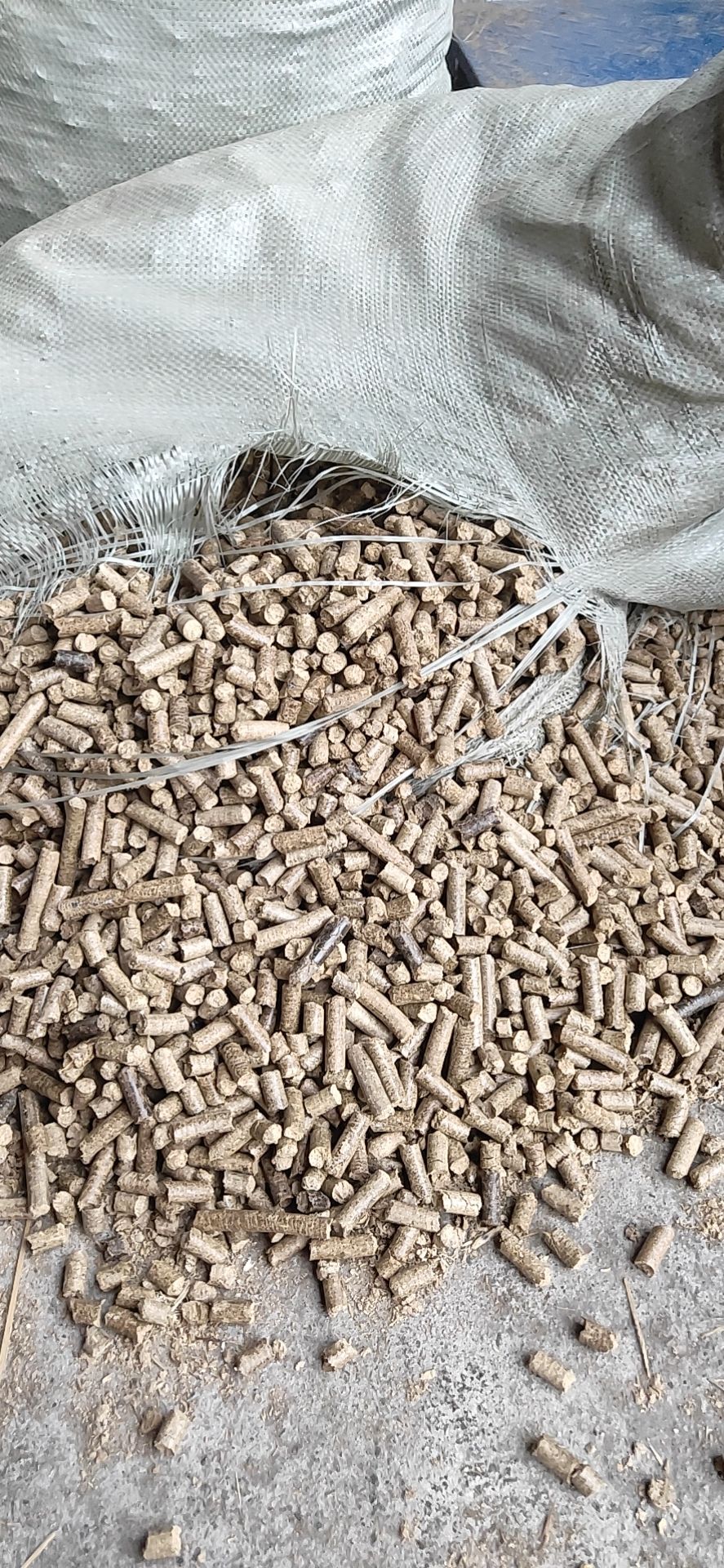 生物质颗粒 高能量燃烧颗粒