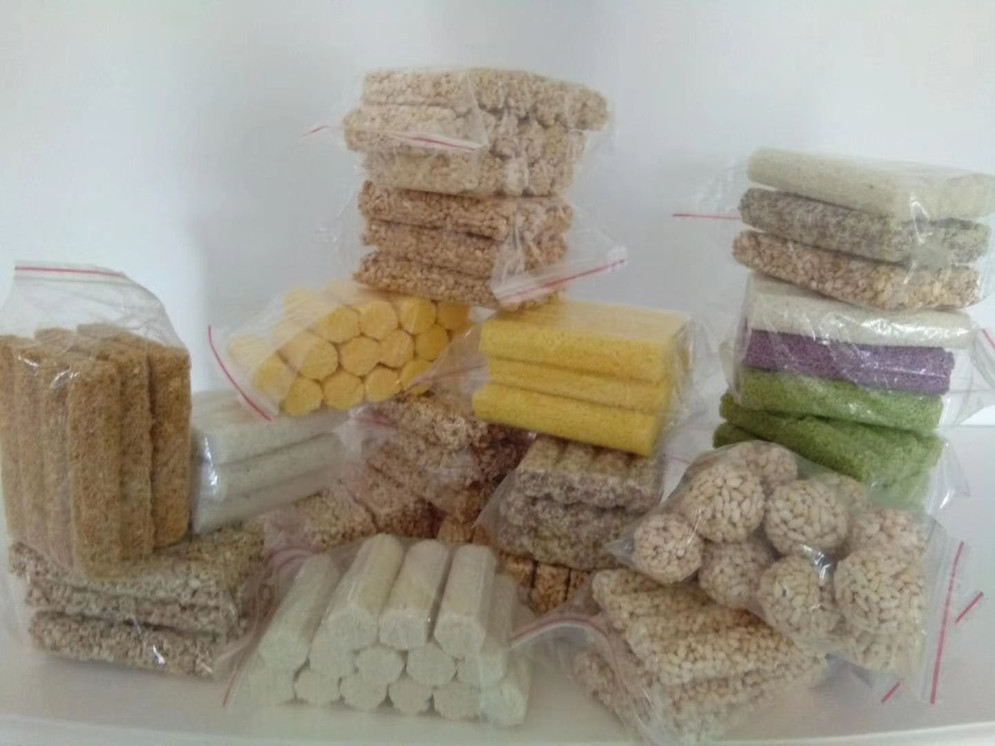 米块.米棒.米球.炒米糖.米花糖.双心.七彩球.杏仁酥.蛋卷