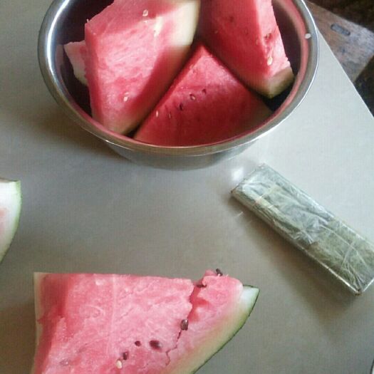 汝城县8424西瓜 正宗8424麒麟瓜
